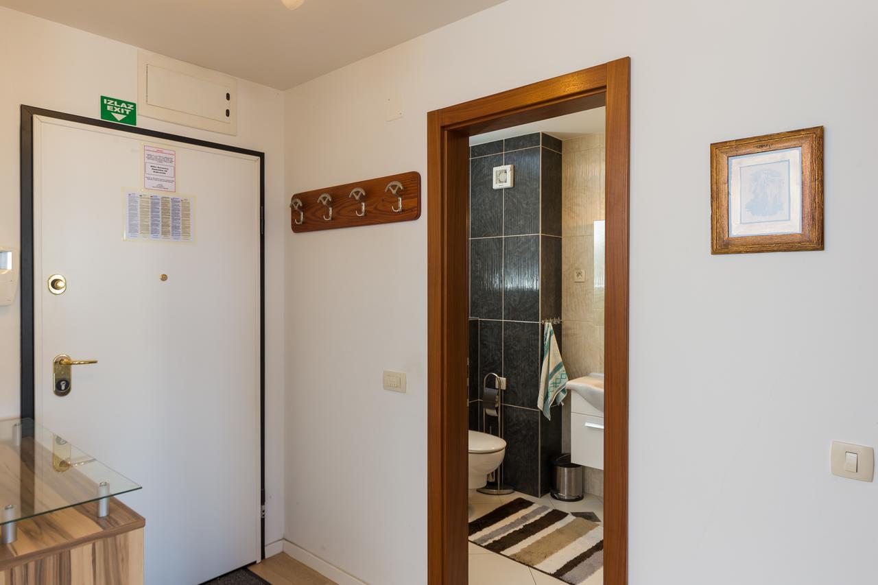 Apartment Blue Eye Дубровник Екстериор снимка